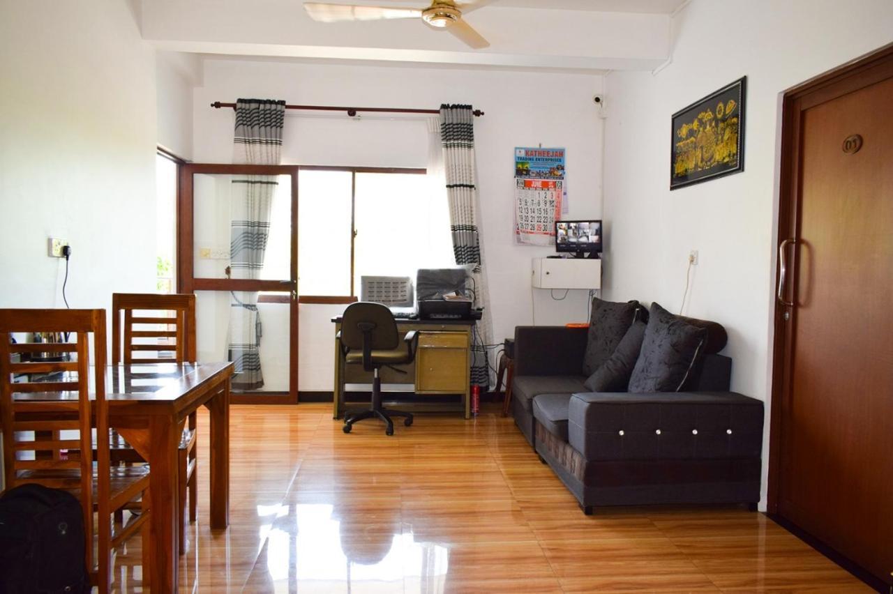 Holiday Villa Trincomalee Exterior photo