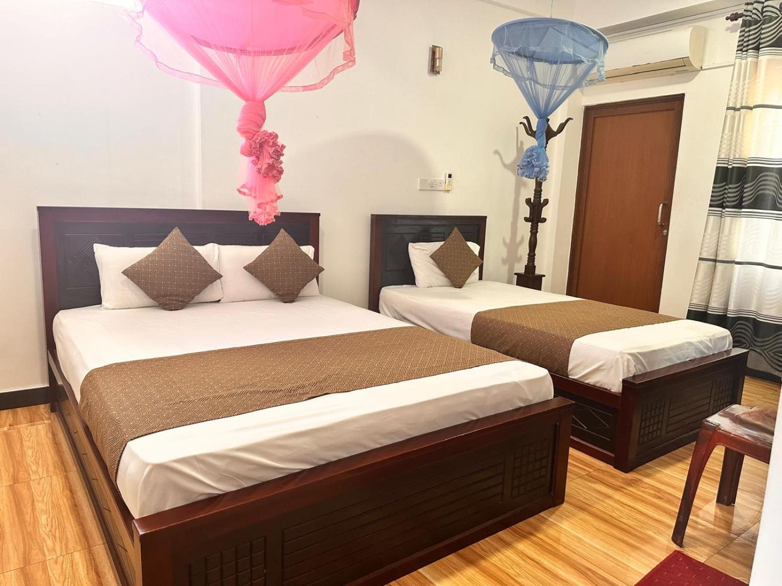 Holiday Villa Trincomalee Exterior photo